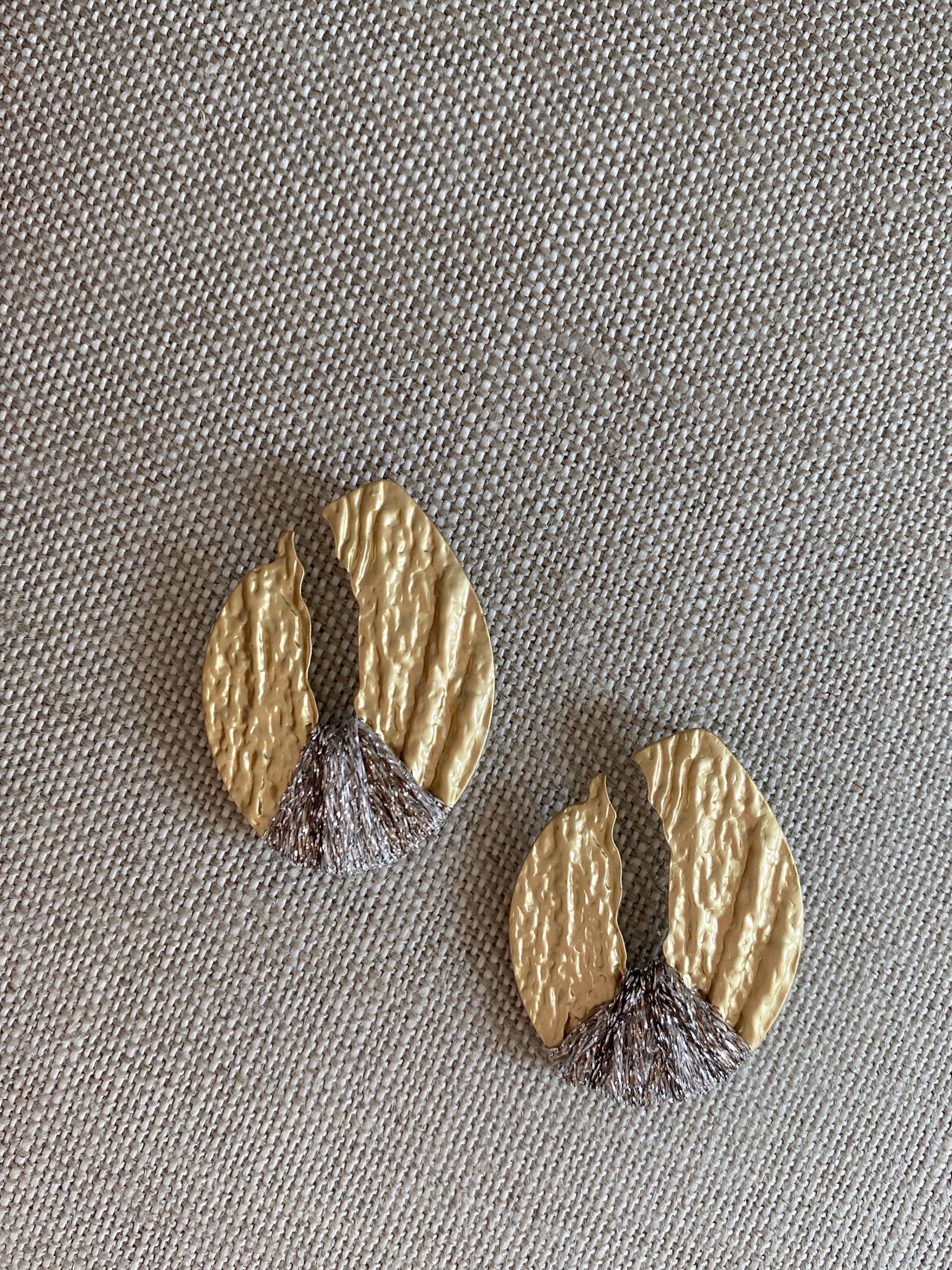 9E3489B6-D6C2-46BF-AD34-45D14B123748