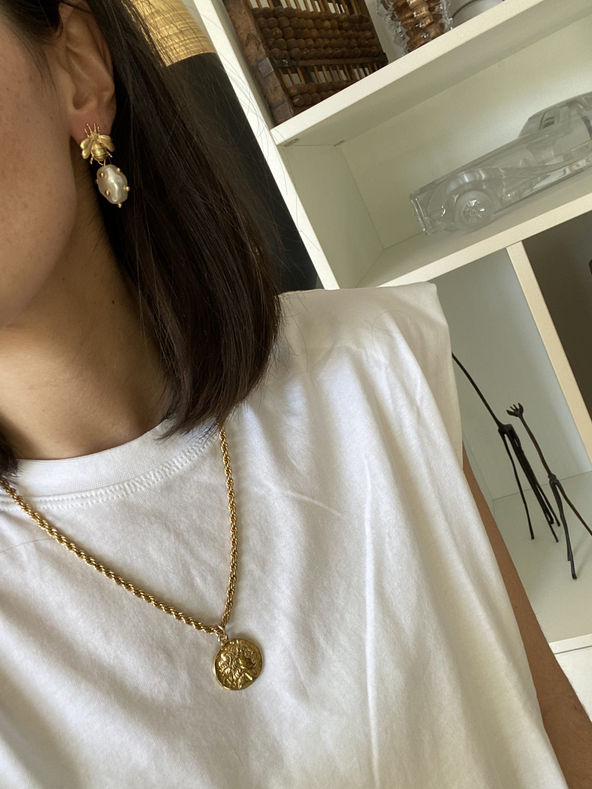 C7EB02F8-78EF-4ED1-95C6-3FA0AA80EE8A